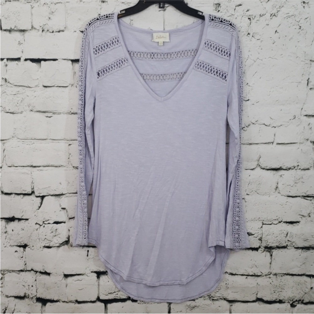 Anthro Deletta lavender crochet detail top